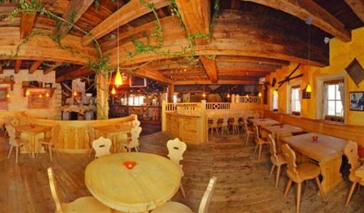 фото отеля Hotel Waldhof Scheffau am Wilden Kaiser