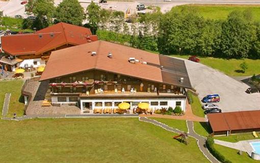 фото отеля Hotel Waldhof Scheffau am Wilden Kaiser