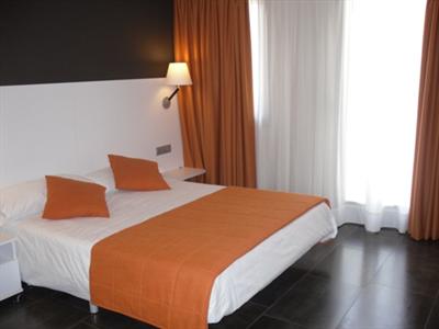 фото отеля Can Batiste Hotel San Carlos De La Rapita