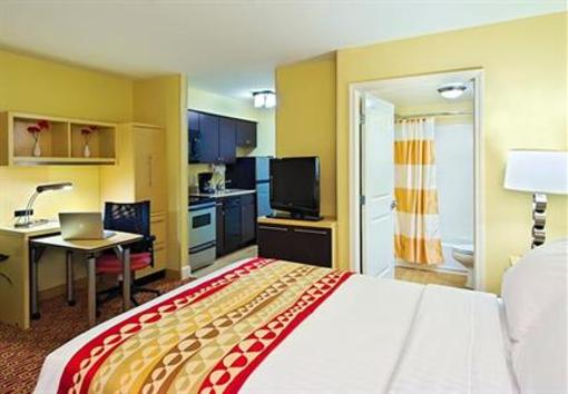 фото отеля TownePlace Suites Tampa Westshore Airport
