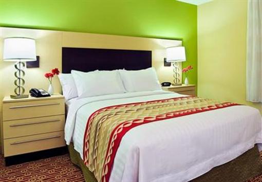 фото отеля TownePlace Suites Tampa Westshore Airport