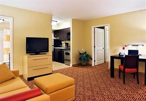 фото отеля TownePlace Suites Tampa Westshore Airport