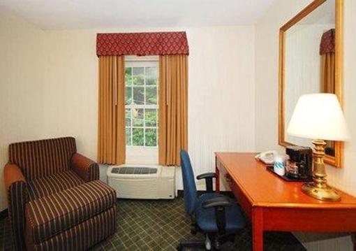 фото отеля Comfort Inn Foxborough