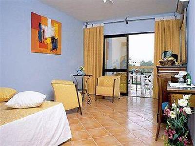 фото отеля Luzmar Villas