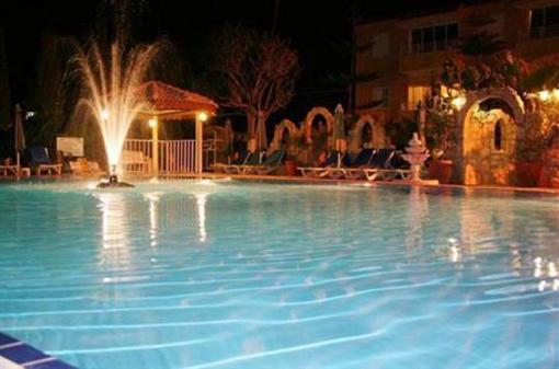 фото отеля Apollonia Holiday Apartments