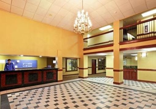 фото отеля Holiday Inn Express Hotel & Suites Bentonville