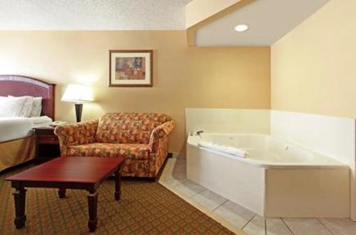 фото отеля Holiday Inn Express Hotel & Suites Bentonville