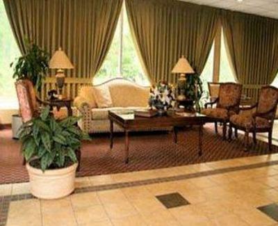фото отеля Ramada Inn East Airport