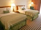 фото отеля Ramada Inn East Airport