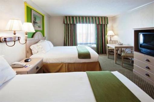 фото отеля Holiday Inn Express Hotel & Suites Florida City