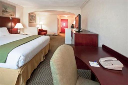 фото отеля Holiday Inn Express Hotel & Suites Florida City
