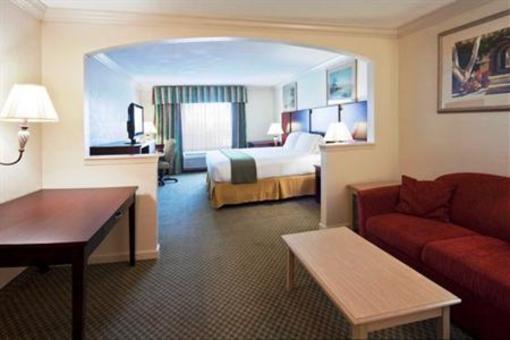 фото отеля Holiday Inn Express Hotel & Suites Florida City