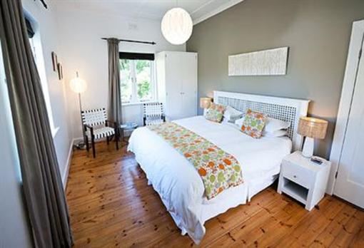 фото отеля Ballinderry, The Robertson Guest House