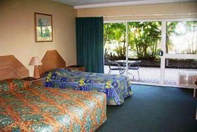 фото отеля Outrigger Resort Gold Coast