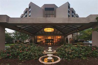 фото отеля Embassy Suites Birmingham