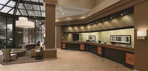 фото отеля Embassy Suites Birmingham