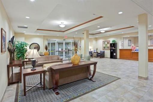 фото отеля Candlewood Suites - Portland Airport