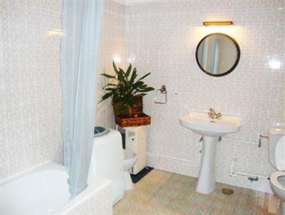 фото отеля Hostal Trevinca Madrid