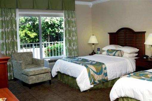 фото отеля BEST WESTERN Key Ambassador Resort Inn