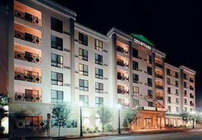 фото отеля Courtyard by Marriott Tampa Downtown