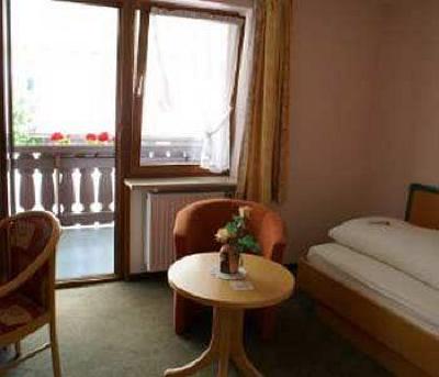 фото отеля Hotel Bergstaetter Hof Immenstadt