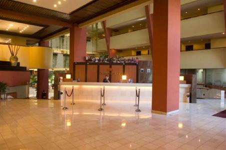 фото отеля Crowne Plaza Hotel Corobici