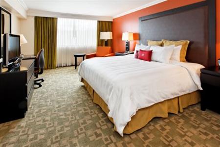 фото отеля Crowne Plaza Hotel Corobici