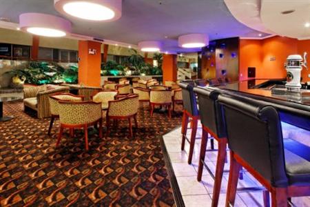 фото отеля Crowne Plaza Hotel Corobici