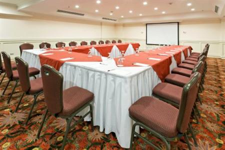 фото отеля Crowne Plaza Hotel Corobici