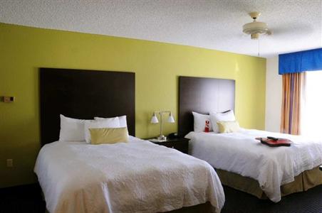 фото отеля Hampton Inn and Suites Los Angeles / Anaheim / Garden Grove