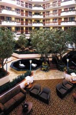 фото отеля Embassy Suites Hotel Dallas - Near The Galleria