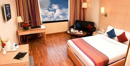 фото отеля Hotel Ramanashree Richmond Circle
