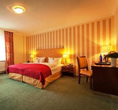 фото отеля Hotel Weyer Bad Neuenahr-Ahrweiler