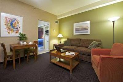 фото отеля Coast Tsawwassen Inn