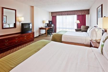 фото отеля Holiday Inn University Plaza - Bowling Green