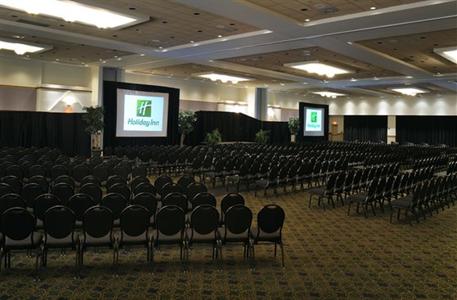 фото отеля Holiday Inn University Plaza - Bowling Green