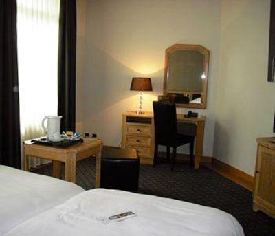 фото отеля Le Grand Hotel Saint-Quentin