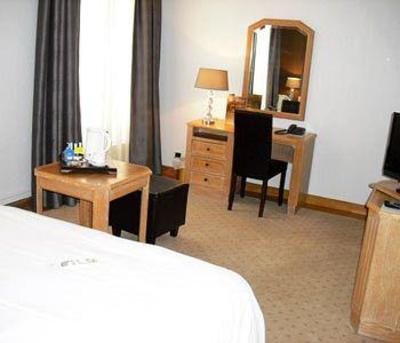 фото отеля Le Grand Hotel Saint-Quentin