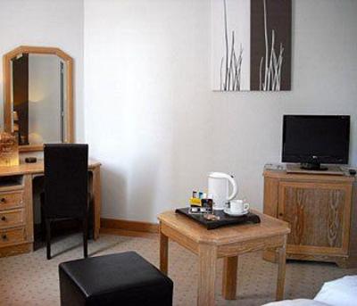 фото отеля Le Grand Hotel Saint-Quentin