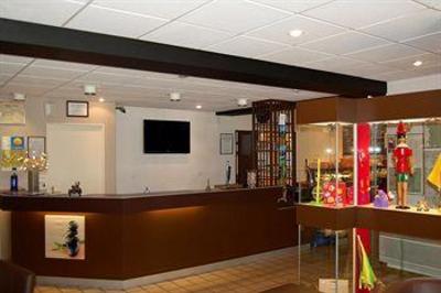 фото отеля Comfort Hotel Lons-le-Saunier