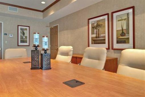 фото отеля Staybridge Suites Fargo