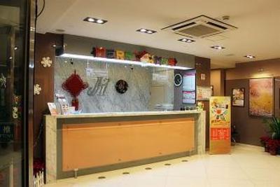 фото отеля Jin Jiang Inn Chengzhong Road Shanghai