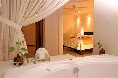фото отеля La Tortuga Hotel Playa del Carmen