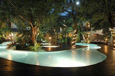фото отеля La Tortuga Hotel Playa del Carmen