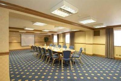 фото отеля Hilton Warwick / Stratford-upon-Avon