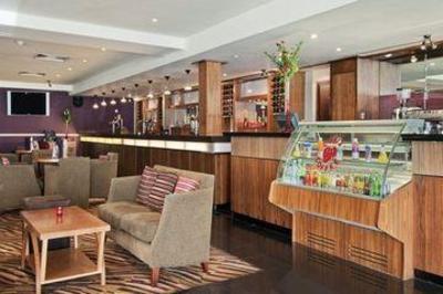 фото отеля Hilton Warwick / Stratford-upon-Avon