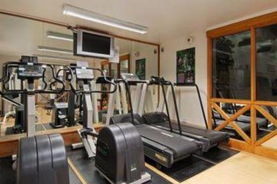 фото отеля Hilton Warwick / Stratford-upon-Avon