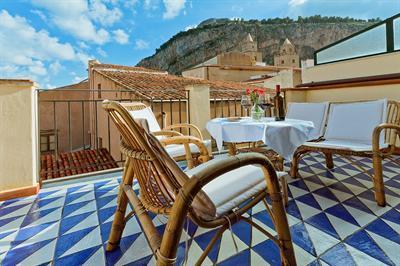 фото отеля La Plumeria Hotel