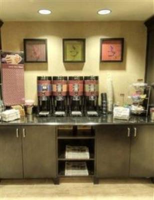 фото отеля Hampton Inn & Suites Gainesville-Downtown