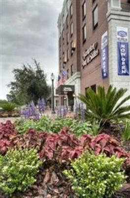 фото отеля Hampton Inn & Suites Gainesville-Downtown